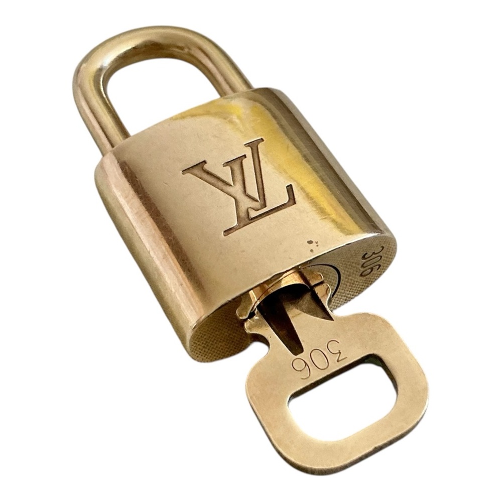 Authentic Louis Vuitton Locks and Keys 300 Series - Picture 3 of 5
